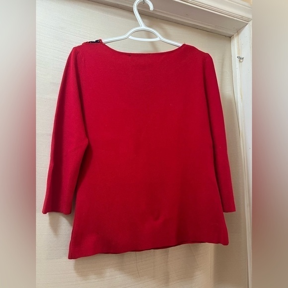 ⚫️ BOGO Laura Petites red women’s top with crochet style neck line size small - Picture 6 of 6